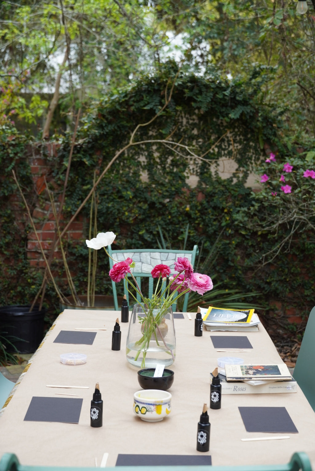 Host a Flores de Miel Experience ♡